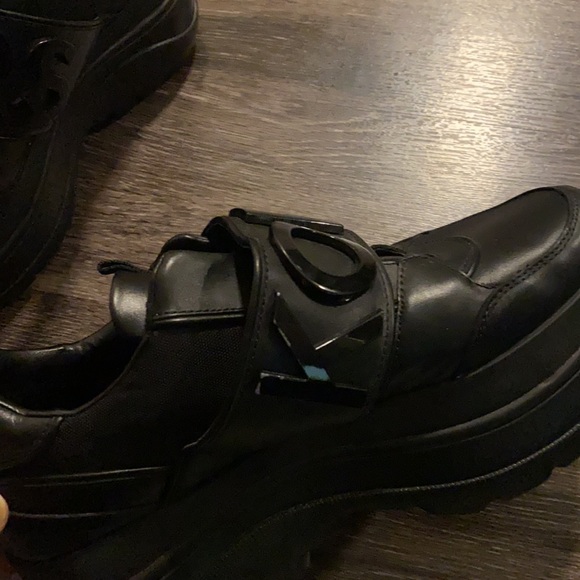 Used  once - Picture 3 of 4